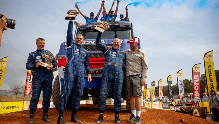Aad van Velsen pakt podiumplaats in Africa Eco Race