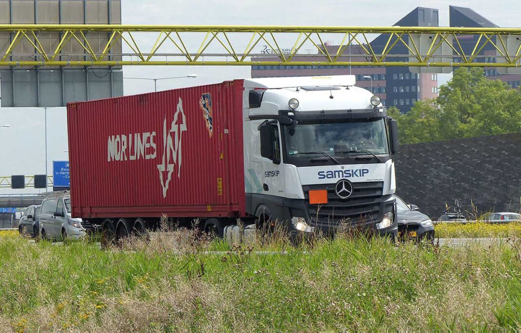 SAMSKIP
