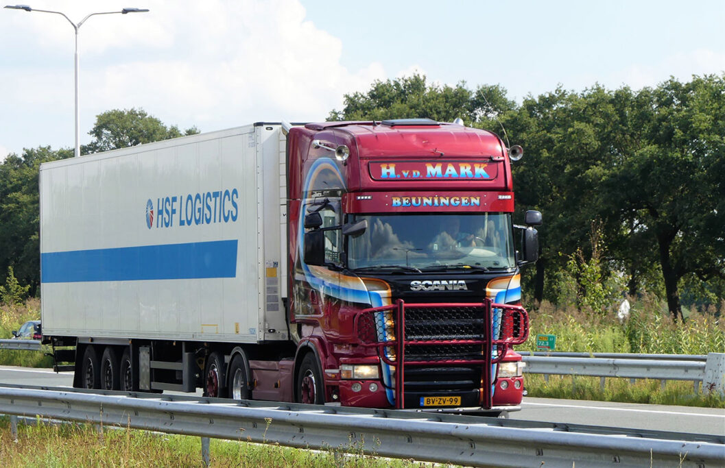 H.v.d.MARK H.v.d.MARK