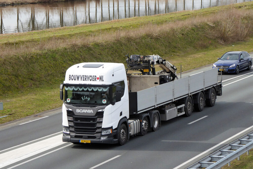 BOUWVERVOER BOUWVERVOER