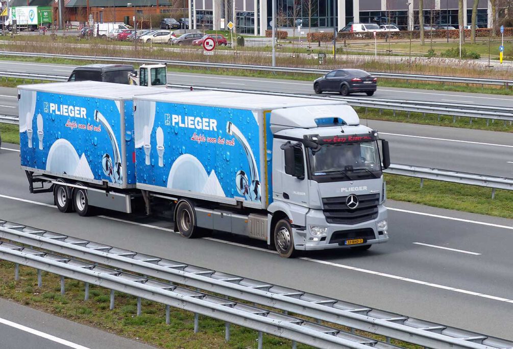 PLIEGER