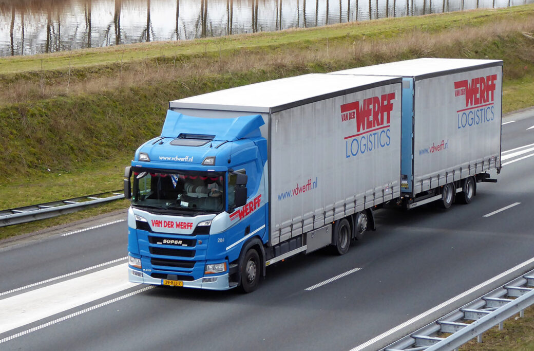 VAN DER WERFF VAN DER WERFF