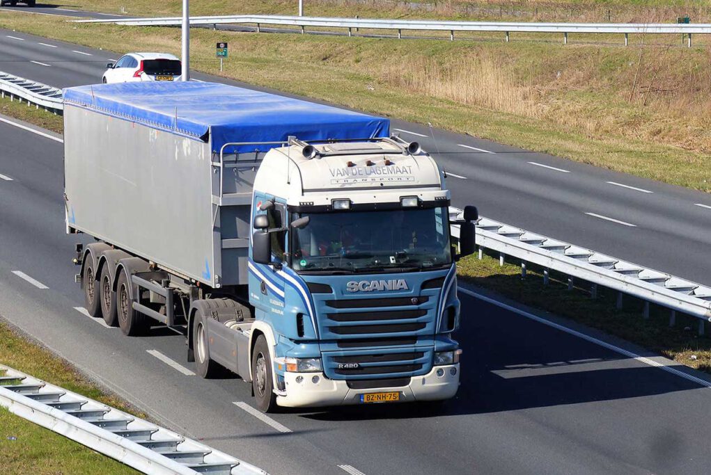 VAN DE LAGEMAAT VAN DE LAGEMAAT