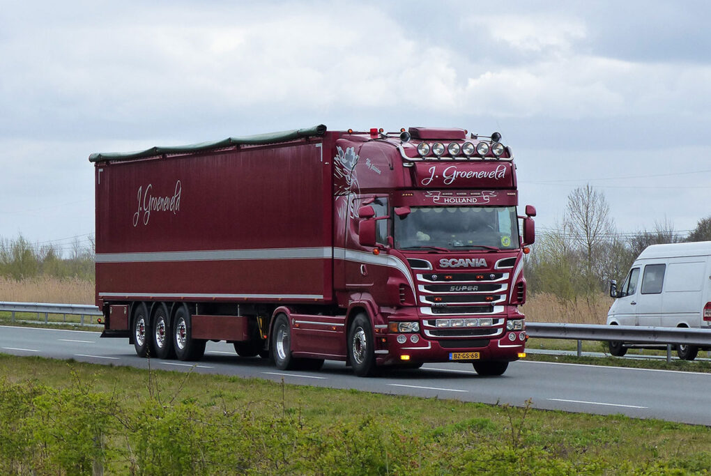 J. Groeneveld J. Groeneveld