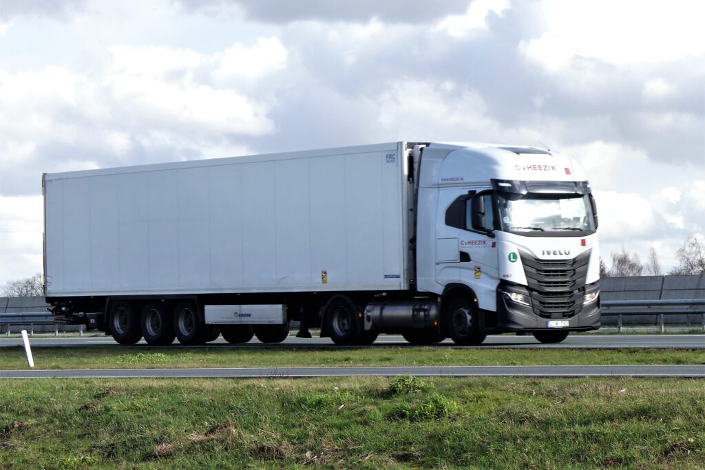 C.v.HEEZIK C.v.HEEZIK