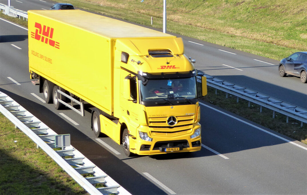 DHL