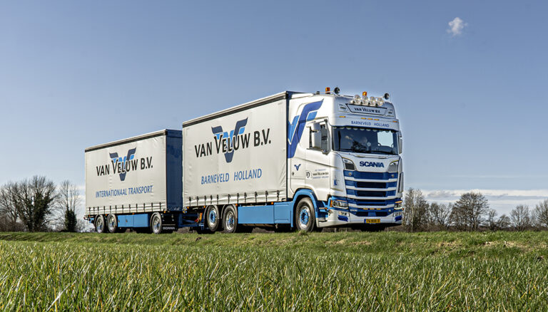 Nieuwe Scania combinatie voor Van Veluw