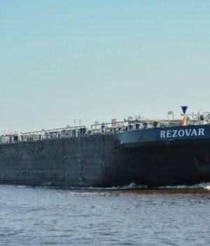 REZOVAR