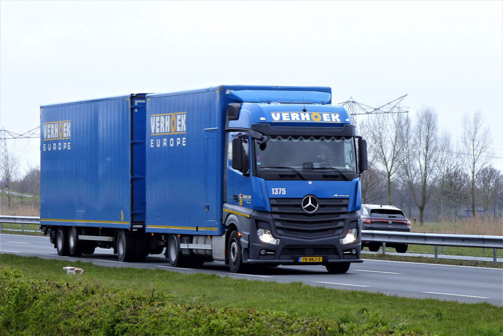 VERHOEK