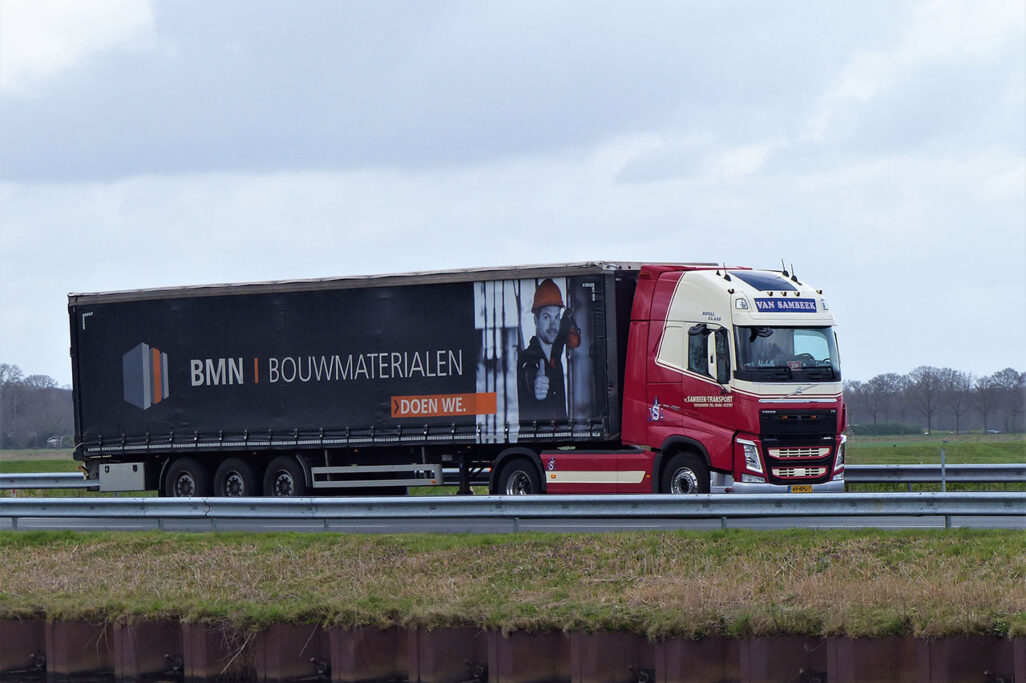 VAN SAMBEEk