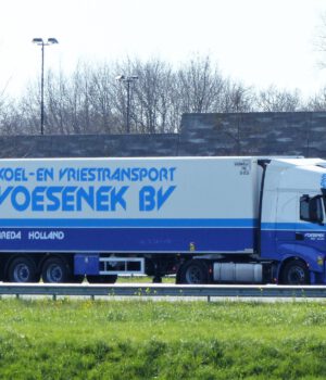 VOESENEK BV