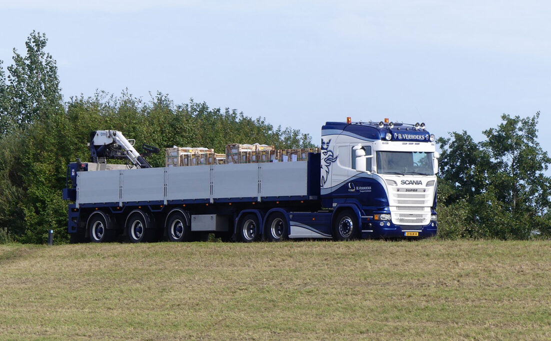 B.VERHOEKS B.VERHOEKS