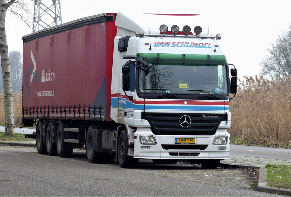 VAN SCHIJNDEL