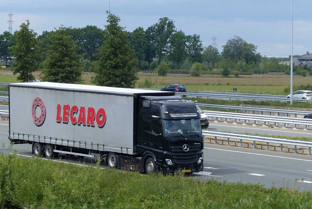 LECARO