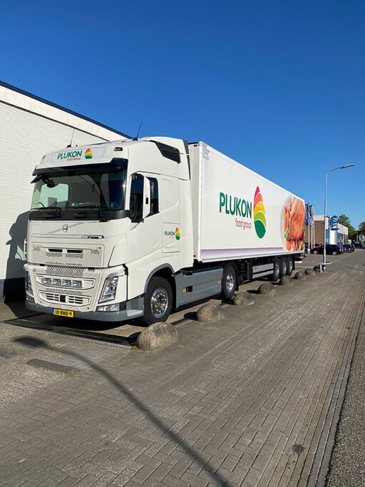 Plukon