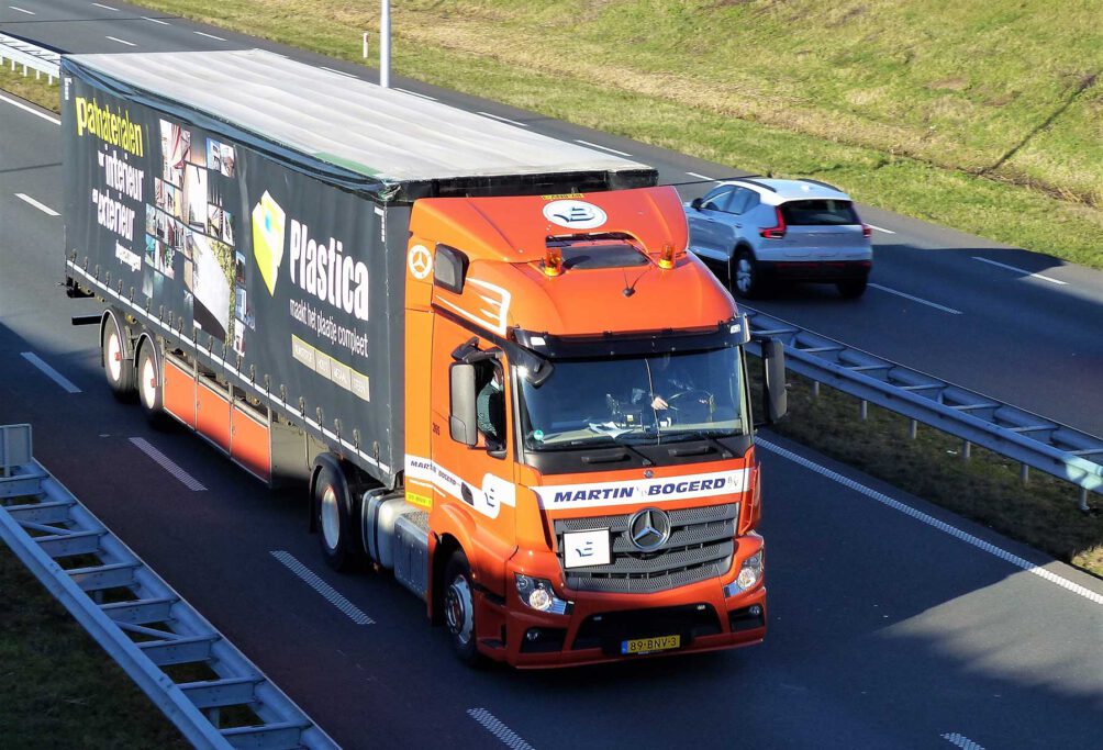 MARTIN vd BOGERT