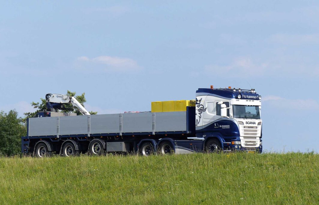 B.VERHOEKS B.VERHOEKS