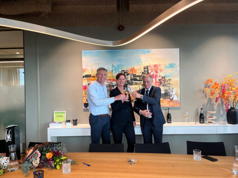 De Jong Zuurmond Groep neemt Bergnet over