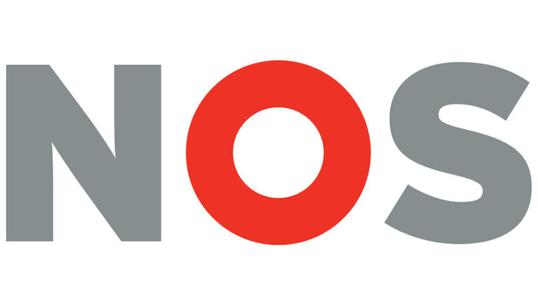 NOS doet aangifte tegen café-eigenaar om aanrijden cameraman