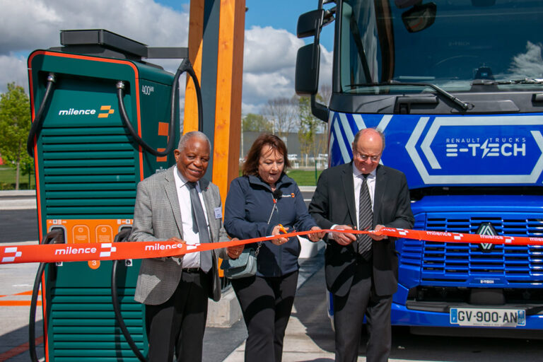 Milence breidt uit naar Frankrijk met opening van zijn eerste laadhub voor zware voertuigen dichtbij Rouen