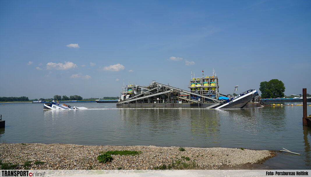 Schip doormidden