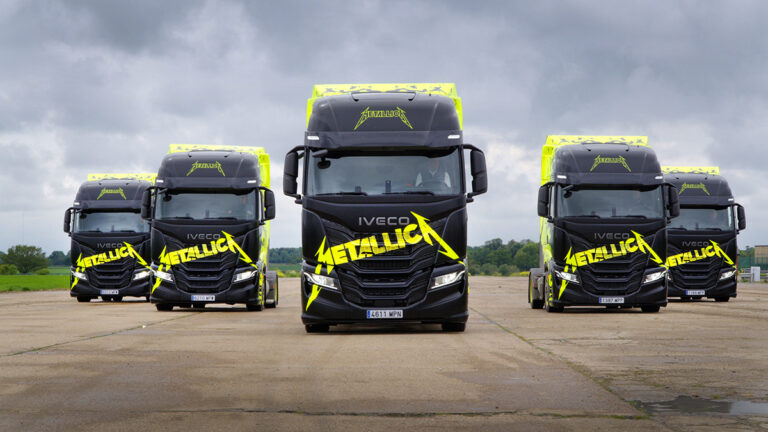 IVECO ook in 2024 op pad met Metallica voor de M72 Tour in Europa