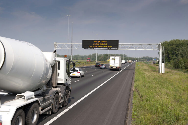 Rijkswaterstaat start Belevingsonderzoek vrachtwagenchauffeurs 2024
