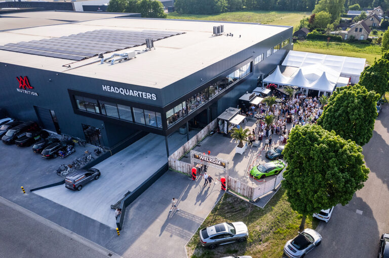XXL Nutrition opent nieuw hoofdkantoor en 5000m2 extra magazijn