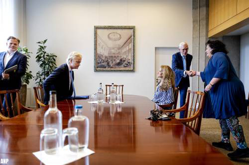 partijleiders bij formateur