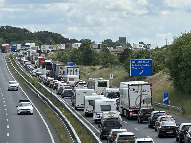 Extra drukte door EK-controles bij grens met Duitsland