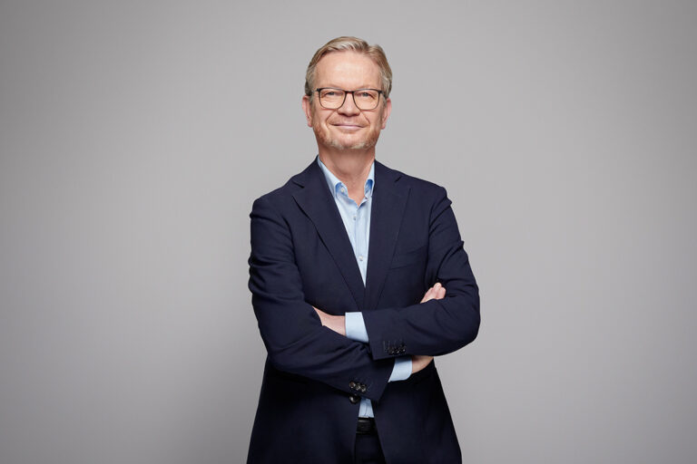 Directeur Corporate Affairs Kees Boef vertrekt bij Royal Schiphol Group