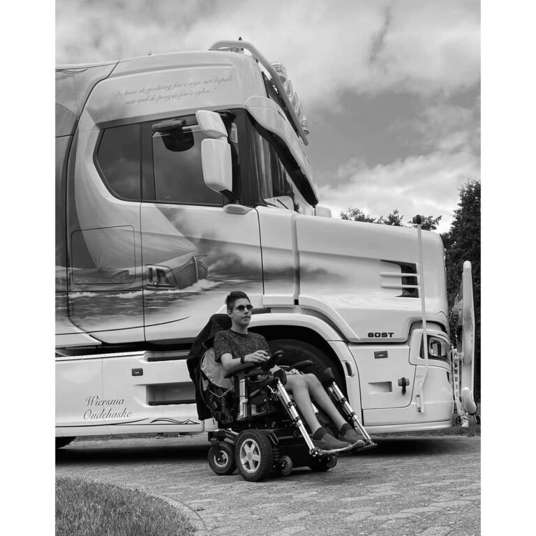 18-jarige Ynte overleden, vrijdag laatste ‘rit’ op vader’s vrachtwagen