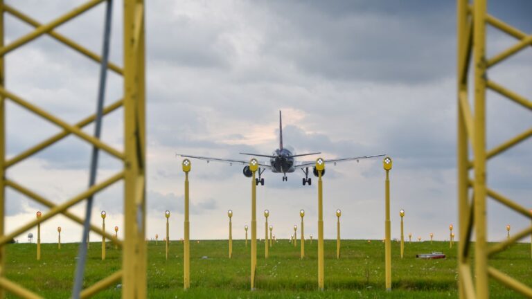 Brussels Airport en skeyes voeren testvluchten uit met steilere en innovatieve aanvliegroutes