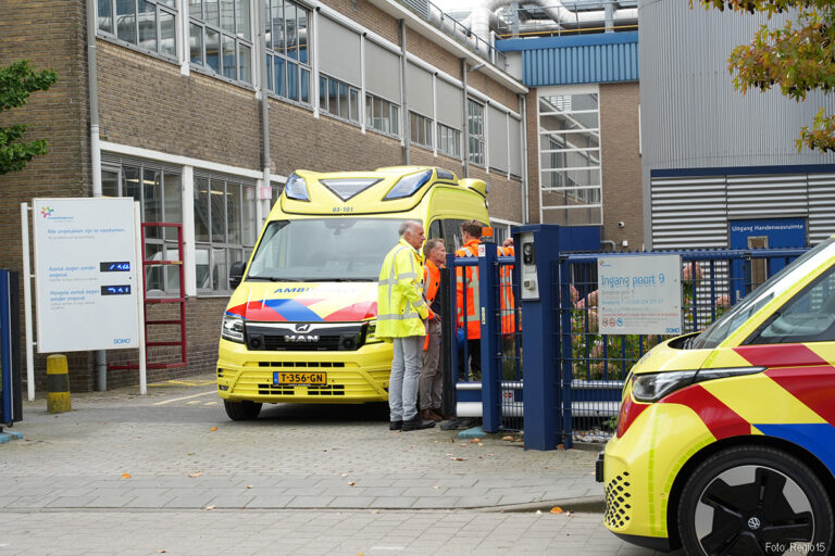 Ongeval met bijtende stof bij FrieslandCampina in Beilen [+foto]