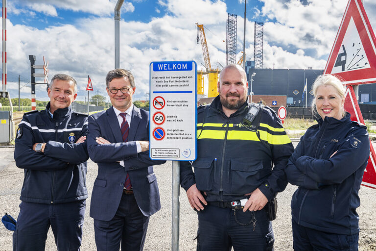 Nieuwe stap in bestrijden criminaliteit Vlissingse haven: slim hekwerk