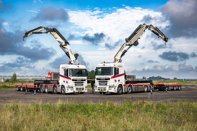 Twee nieuwe Scania kraanwagens voor Van Noort