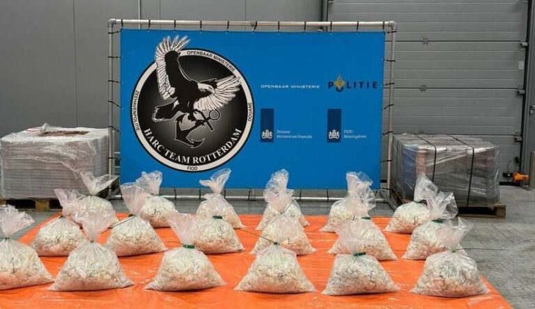 Flinke partij crystal meth aangetroffen in Rotterdamse haven