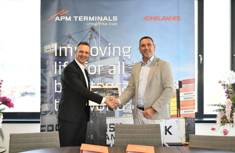 APM Terminals Maasvlakte II plaatst enorme order voor 71 AGV’s bij Konecranes