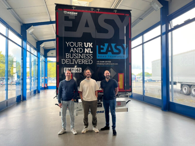 EASY Road Transport koopt elf nieuwe Krone trailers
