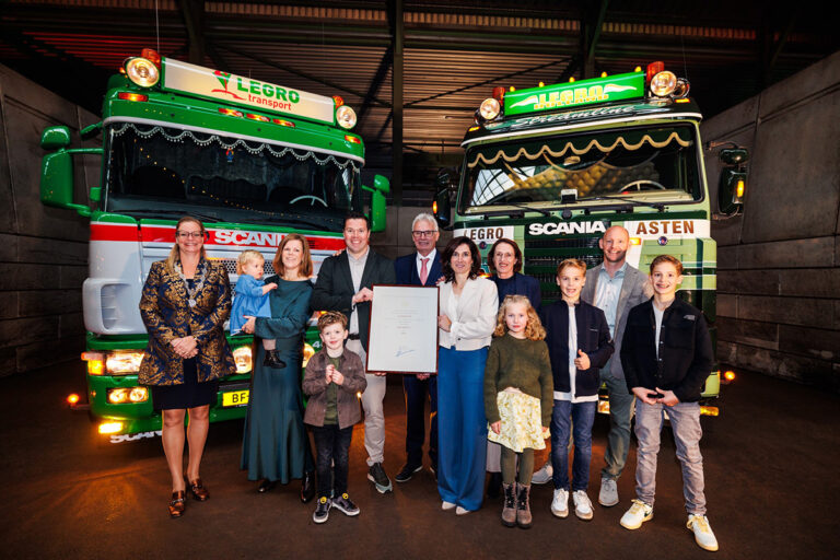 Legro onderscheiden met Predicaat Koninklijk