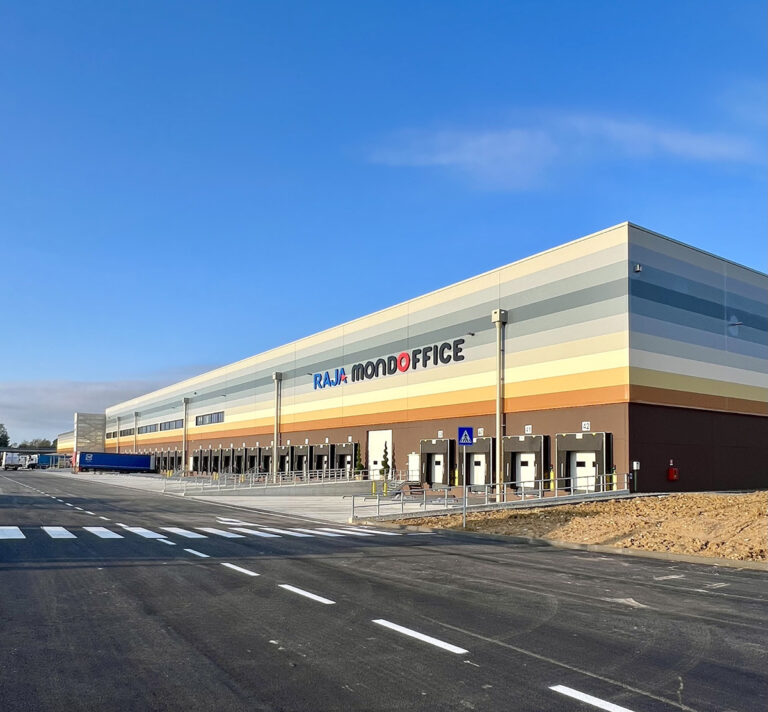 Mondoffice en RAJA Italië openen een gedeeld distributiecentrum in Castelletto Cervo