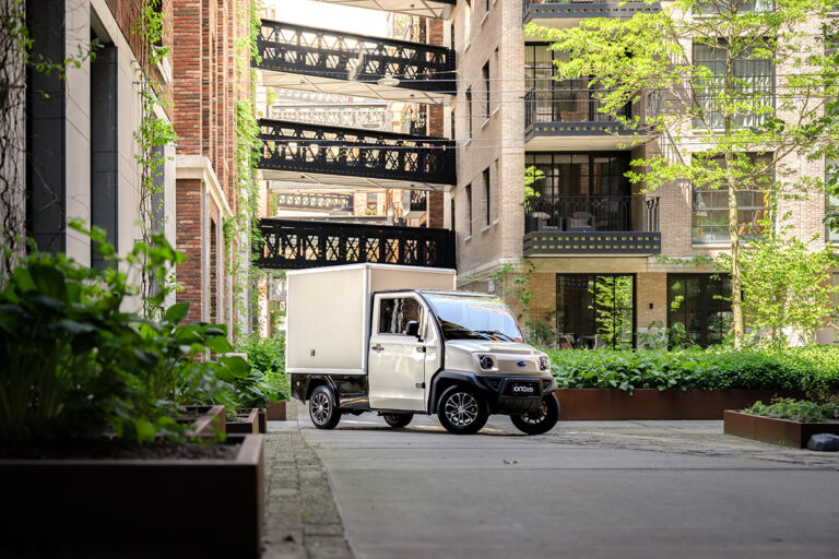 Samenwerking Spijkstaal en Ayvens om stadslogistiek te verduurzamen