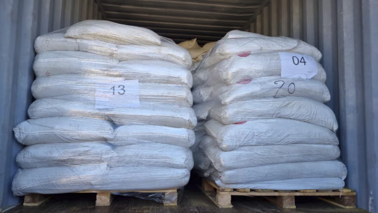 Cocaïne in vismeel onderschept en verdachte aangehouden