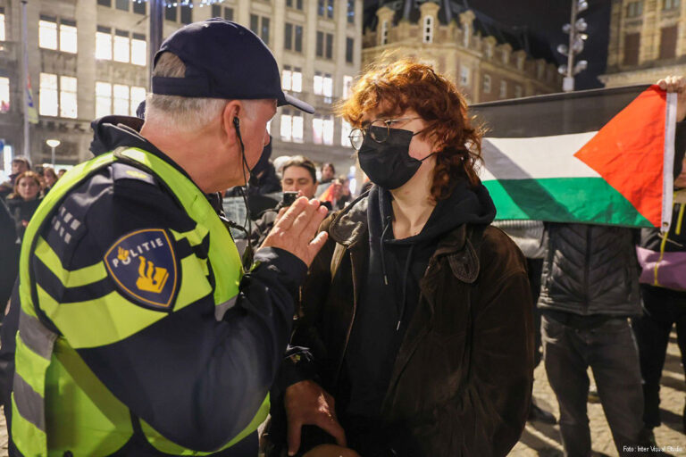 Twee aanhoudingen op Dam vanwege gezichtsbedekkende kleding