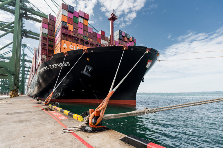 ‘Hamburg Express’ gedoopt in thuishaven