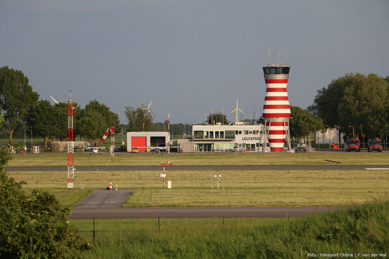 Luchthaven bevestigt: gecrasht vliegtuig had bestemming Lelystad