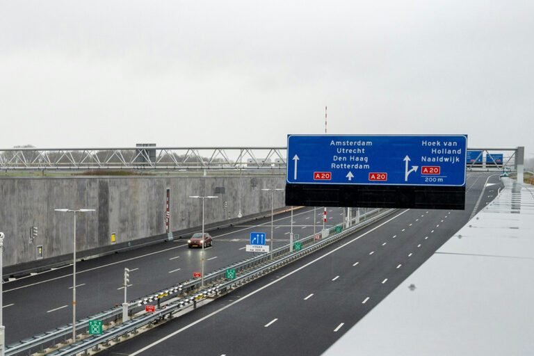 Nieuwe snelweg A24 (Blankenburgverbinding) geopend