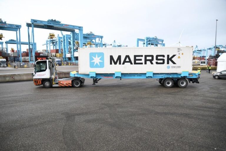 APM Terminals Maasvlakte II sluit samenwerkingscontract met Embotech en Terberg voor 30 elektrische automatische terminal trucks