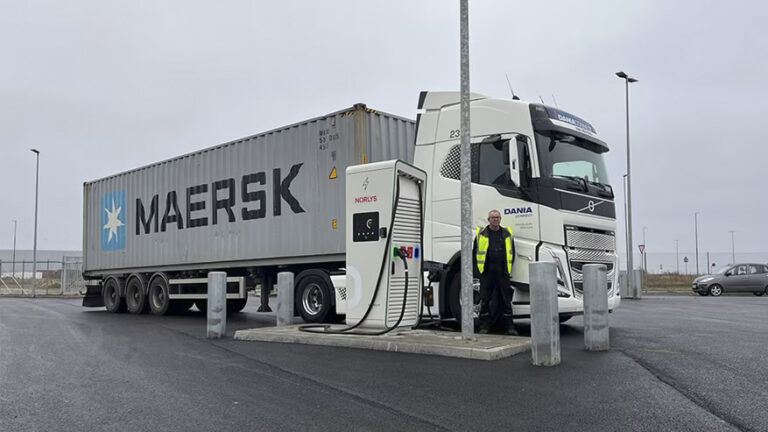 Maersk en Grundfos zetten in op elektrische vrachtwagens voor duurzamer transport in Denemarken