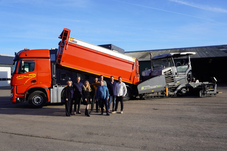 Gebr. Jansen neemt Transportbedrijf W.B. Van der Donk over